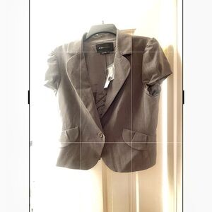 BCBGMAXAZRIA Gray short “ coco cap sleeve jacket pocketed Blazer- NWT Sz L